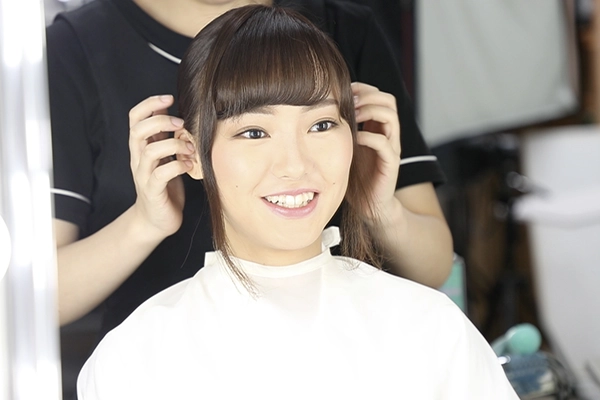 ヘアセット就活証明写真
